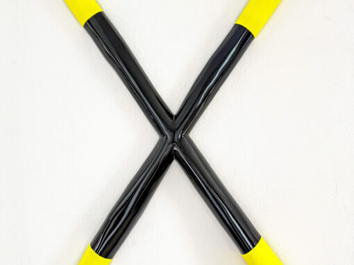 Cross </br> <br>